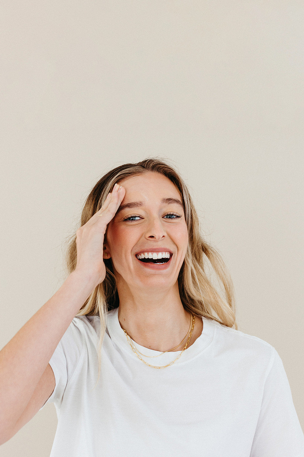 Sheer Lightweight Brightening Sunscreen